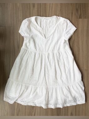 White Eyelet Tiered Mini Dress Women’s Sz M Cottagecore Preppy Coquette Boho